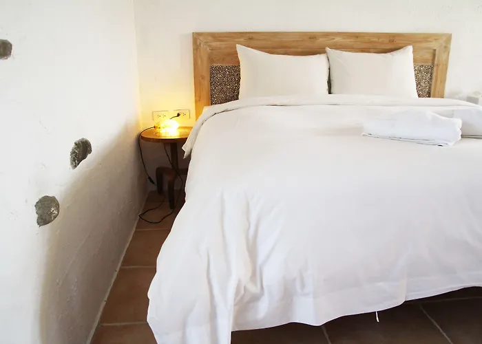 West Old House 켄팅