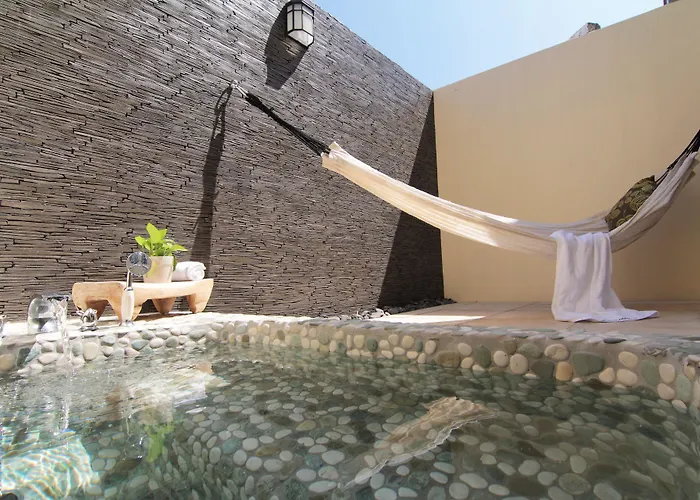 Homestay szállás West Old House *